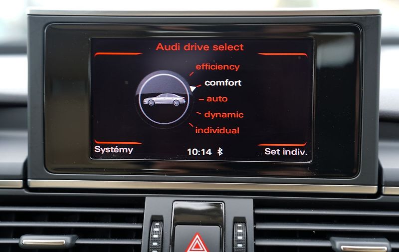 Audi A6 2.0 TDI/kůže/180PS/19 Al.kola - fotka 35 z 39