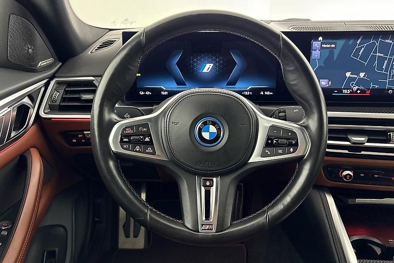 BMW i4 M50 Gran Coupe - fotka 14 z 27