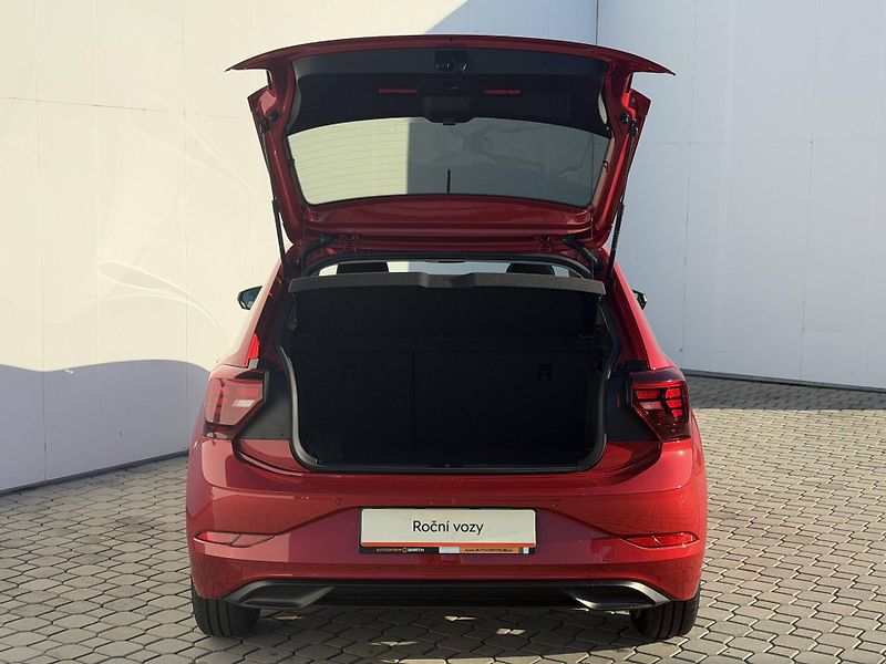 Volkswagen Polo (2025) People 5G 1,0TSi - fotka 4 z 26