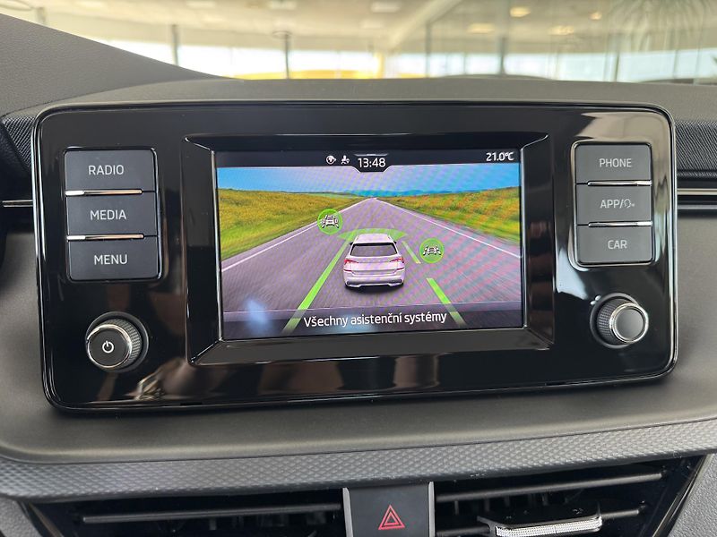 Škoda Kamiq 1,0TSI*Tempomat*PDC*REZERVACE! - fotka 19 z 29
