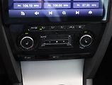 Škoda Octavia (2012) 1.6 TDI, Xenony, Tempomat - náhled 11