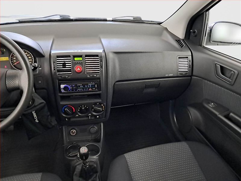 Hyundai Getz (2007) 1.4i, Serv.kniha, nová STK - fotka 8 z 13