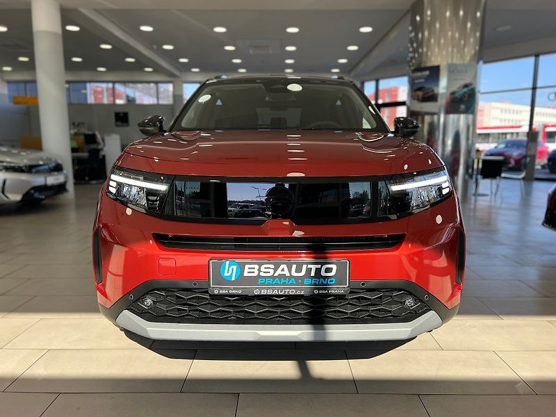Opel Frontera (2025) GS Hybrid 1,2 Turbo 81kW + ZP - fotka 2 z 29
