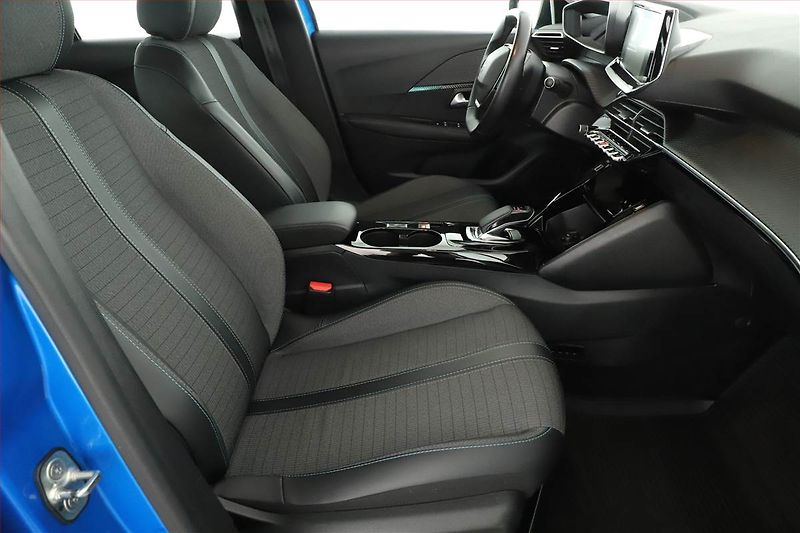 Peugeot 208 (2020) 50 kWh, SoH 91%, Automat - fotka 7 z 21