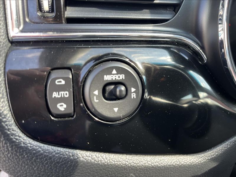 Kia Ceed 1,6 CRDi ČR KLIMA KAMERA NAVI - fotka 30 z 45