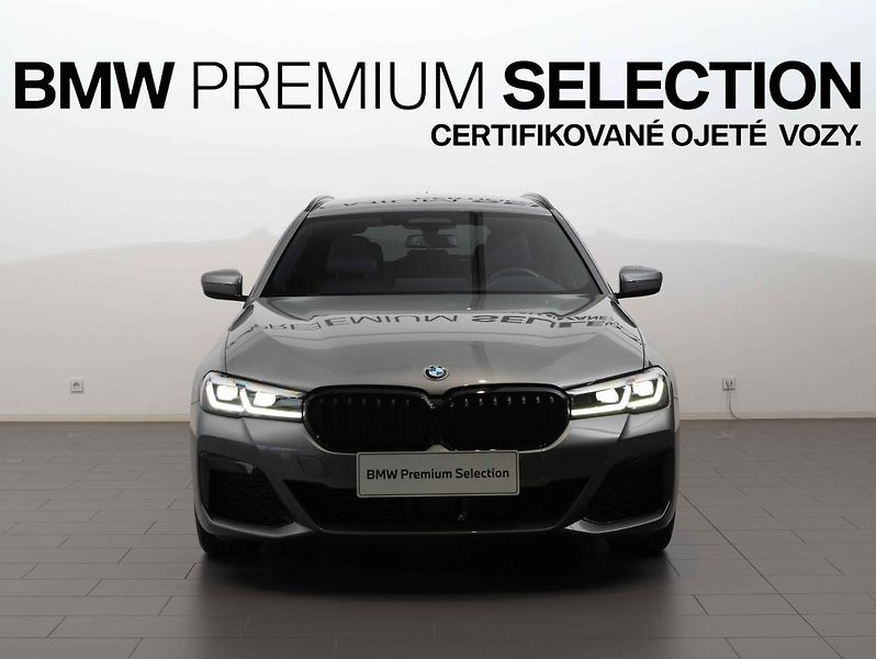 BMW Řada 5 520d xDrive - fotka 3 z 20
