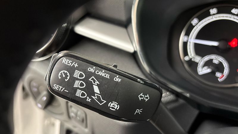Škoda Fabia 1.0 TSI Style - fotka 14 z 23
