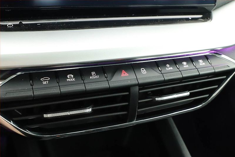 Škoda Octavia (2023) Style 2.0 TDI, ČR,1.maj - fotka 18 z 20