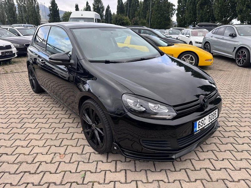 Volkswagen Golf (2009) 1,4i 59 KW BRZDY PNEU LAK - fotka 8 z 50