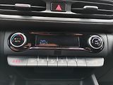 Hyundai Kona 1,6 T-GDI 145kW Smart AT - náhled 14