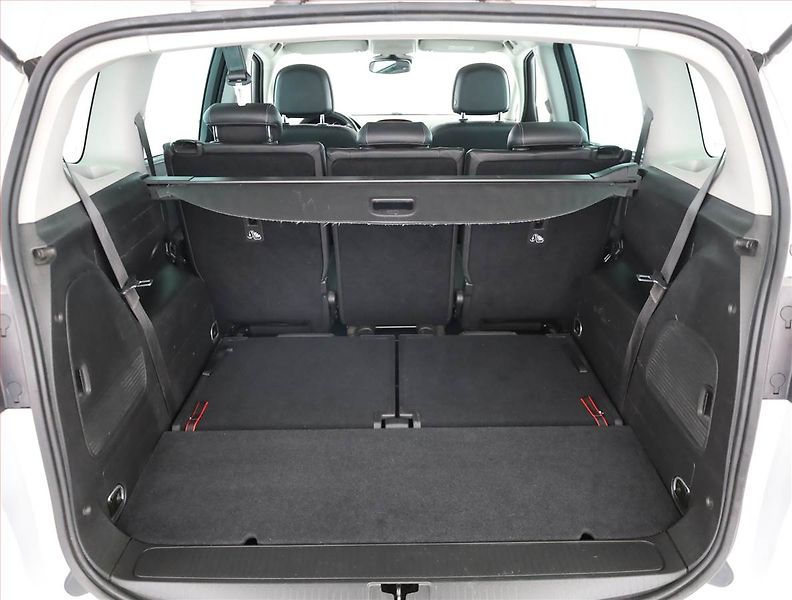 Opel Zafira (2016) 2.0 CDTI, Automat, 7 míst - fotka 20 z 21