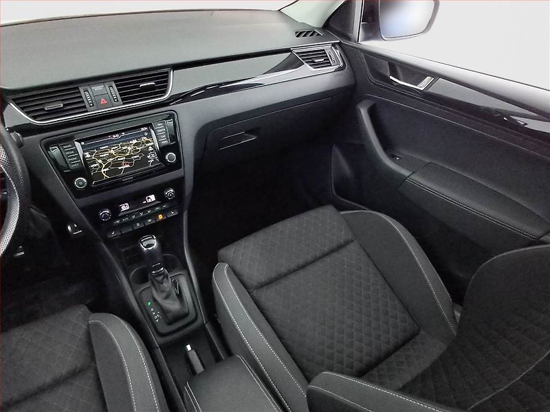 Škoda Rapid (2018) Spaceback 1.0 TSI, Automat - fotka 8 z 20
