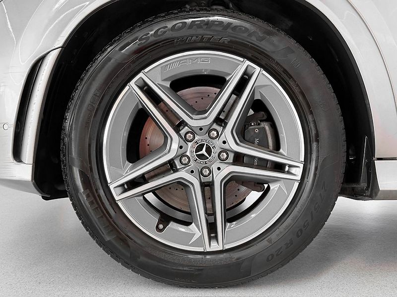 Mercedes-Benz GLE 400d 4MATIC AMG, WEBASTO, PANO - fotka 9 z 35