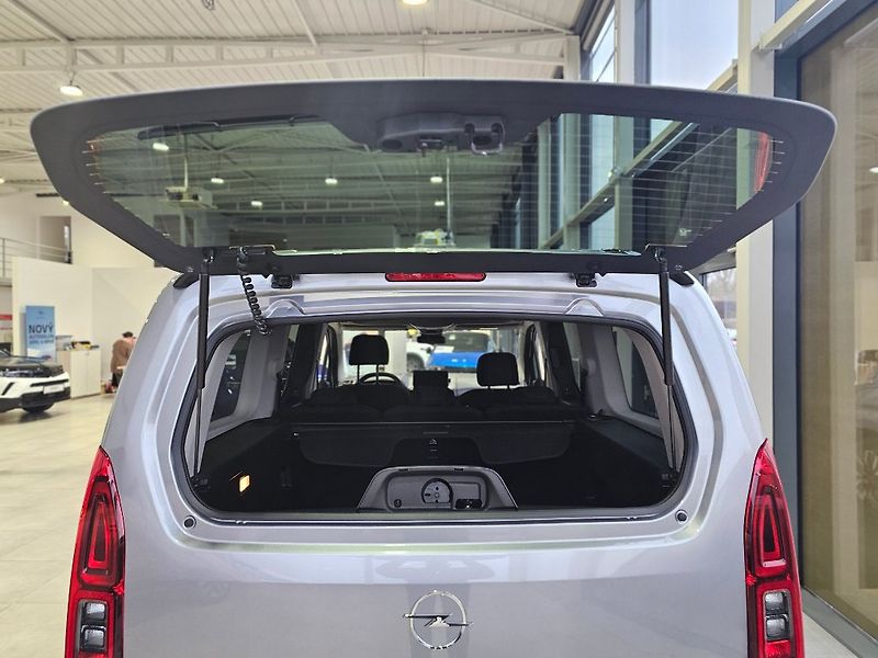 Opel Combo Elegance Plus L2 1,5 CDTi  AT - fotka 19 z 24