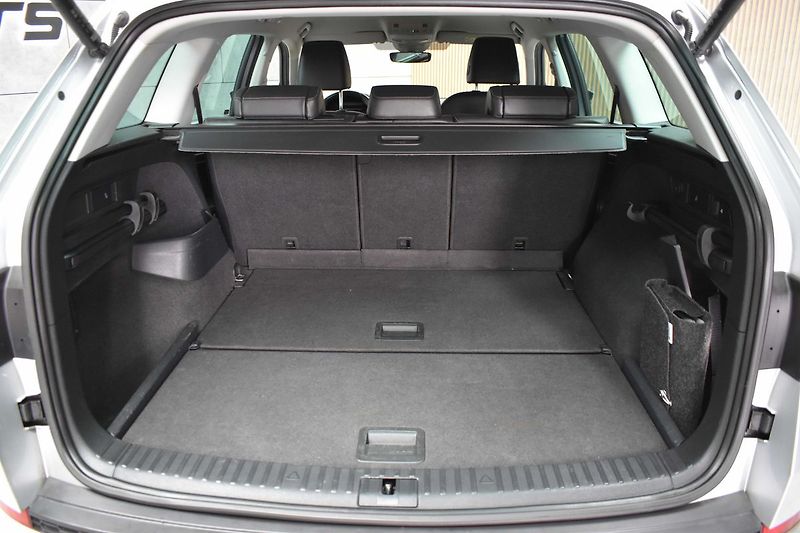 Škoda Kodiaq 2.0 TDI STYLE+*TAŽNÉ*DPH*ČR 1M - fotka 44 z 48