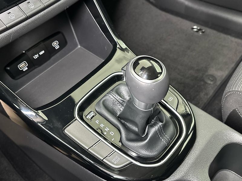 Hyundai i30 Smart DCT - fotka 20 z 26