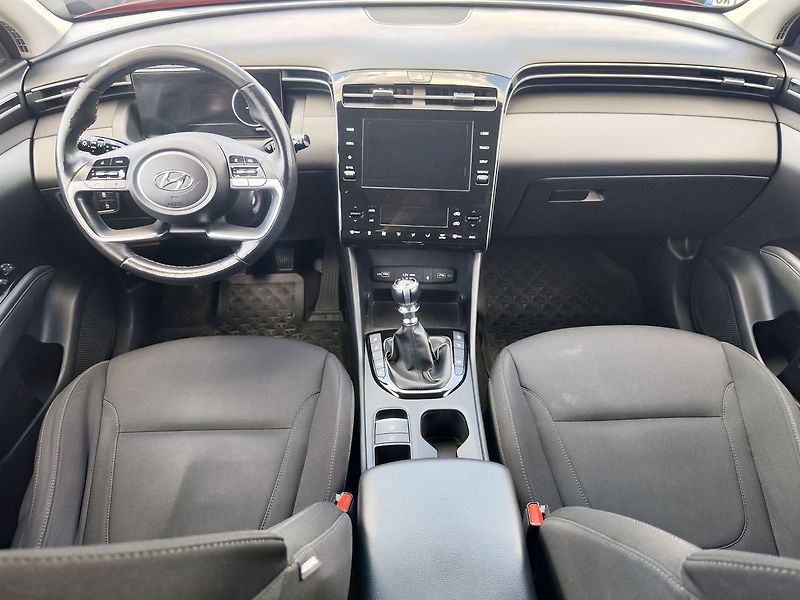 Hyundai Tucson 1.6 T-GDI/110kW Smart - fotka 12 z 33
