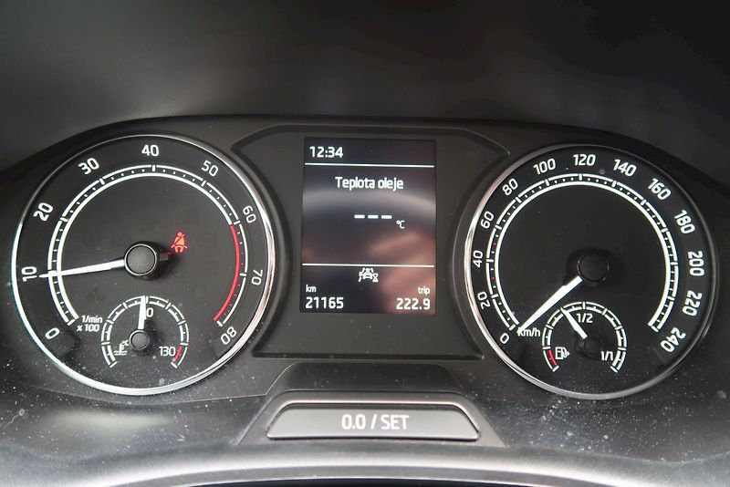 Škoda Fabia (2021) Style 1,0 TSi/70 kW - fotka 18 z 31