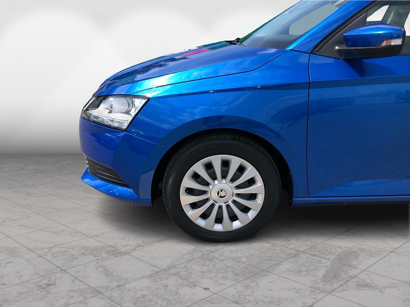 Škoda Fabia COMBI 1.0 TSi ACTIVE - fotka 10 z 27