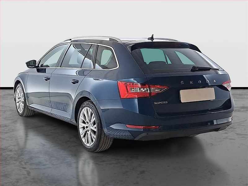 Škoda Superb (2023) Style 2.0 TDI - fotka 4 z 21