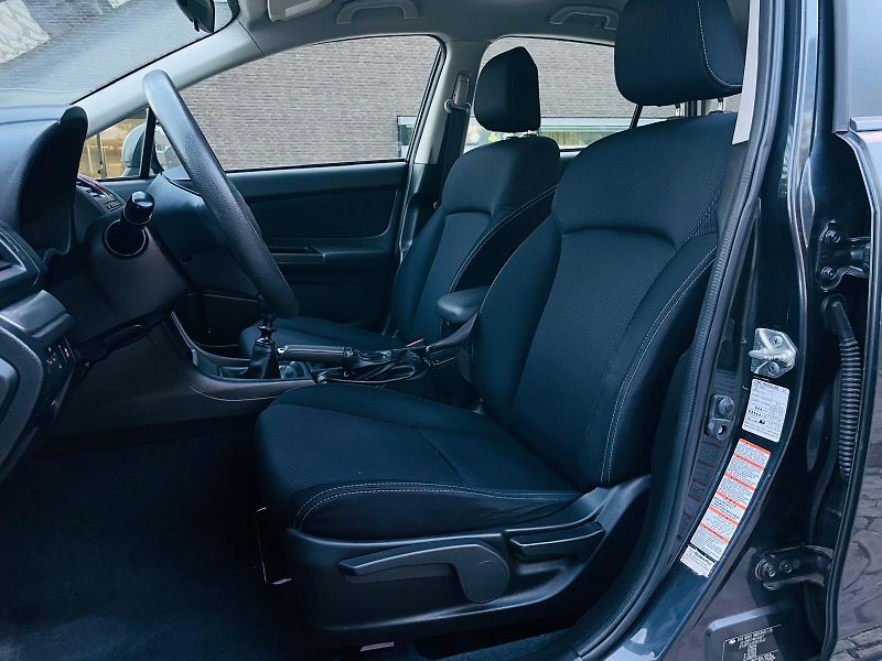 Subaru XV 2.0i 4x4 110KW MANUÁL SERVISKA - fotka 32 z 45
