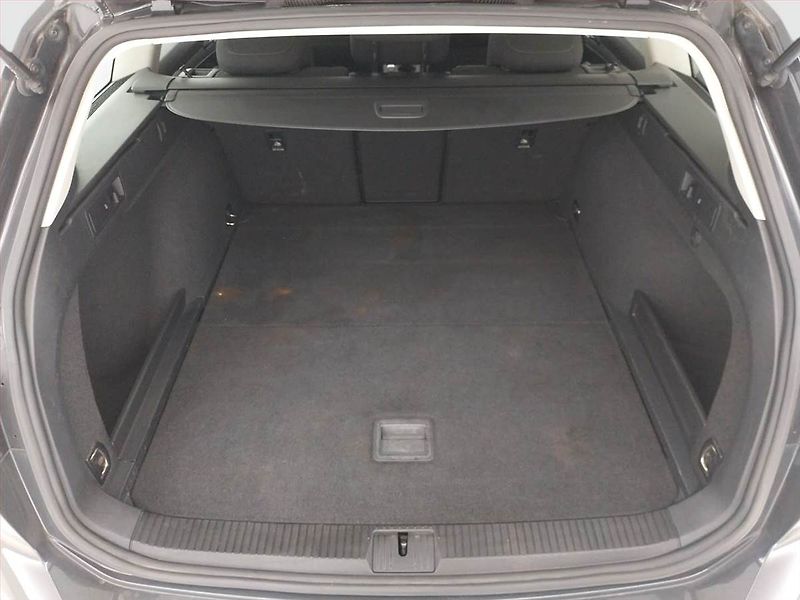 Volkswagen Passat (2016) Comfortline 1.6 TDI, Tempomat - fotka 14 z 20