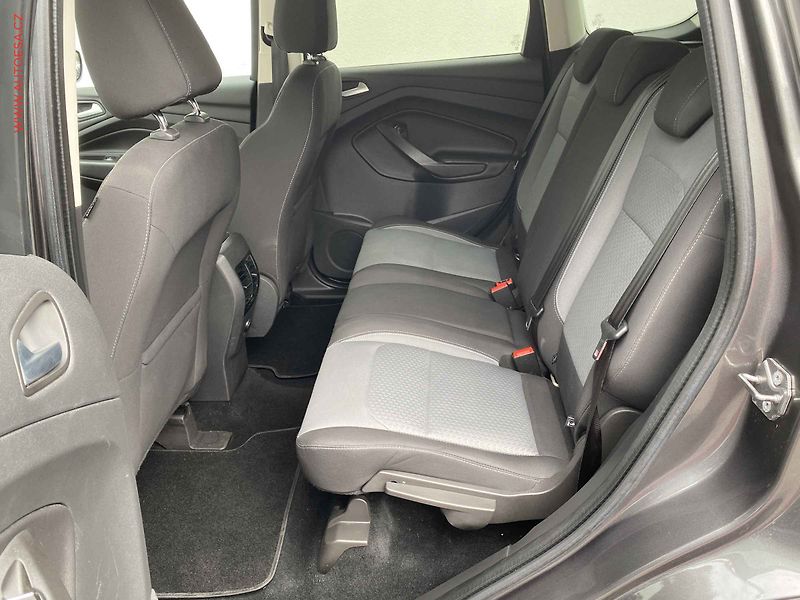 Ford Kuga (2016) 1.5 EB, Navi, kamera - fotka 10 z 18