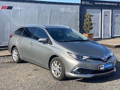 Toyota Auris 1.8HSD, ČR, Executive, záruka - fotografie inzerátu