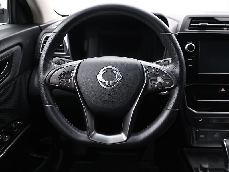 SsangYong Tivoli Grand 1,5 T-GDI Aut. CZ Style - fotka 15 z 30
