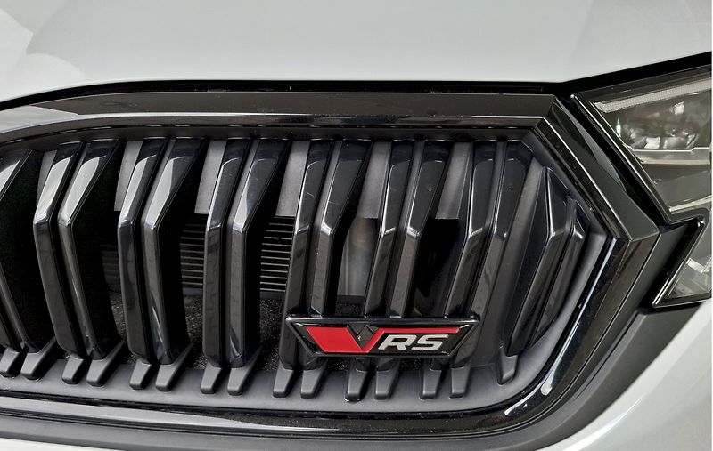 Škoda Octavia (2025) combi RS 2,0 TSI 195 KW 7-STUP - fotka 36 z 43