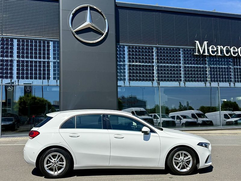 Mercedes-Benz Třídy A (2019) 180 d - fotka 10 z 31