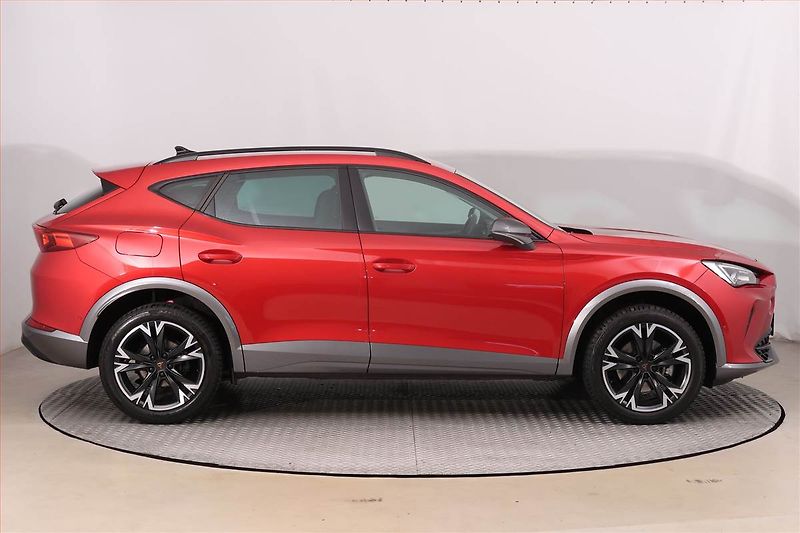 Cupra Formentor (2023) 1.5 TSI - fotka 6 z 20