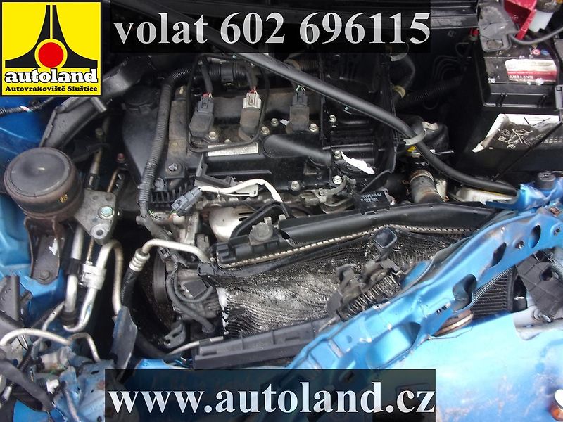 Toyota Yaris (2006) VOLAT 602 696115 - fotka 6 z 8