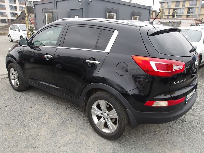 Kia Sportage 1,6GDi 99 kW ČR Serv.kn! - fotka 8 z 32