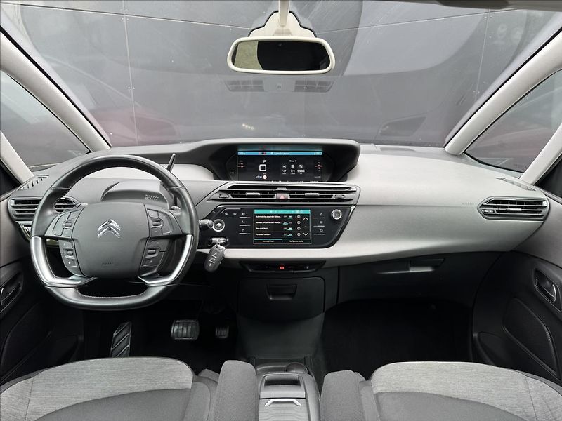 Citroën Grand C4 SpaceTourer 1,2 PureTech 130 EAT8 Feel - fotka 15 z 32