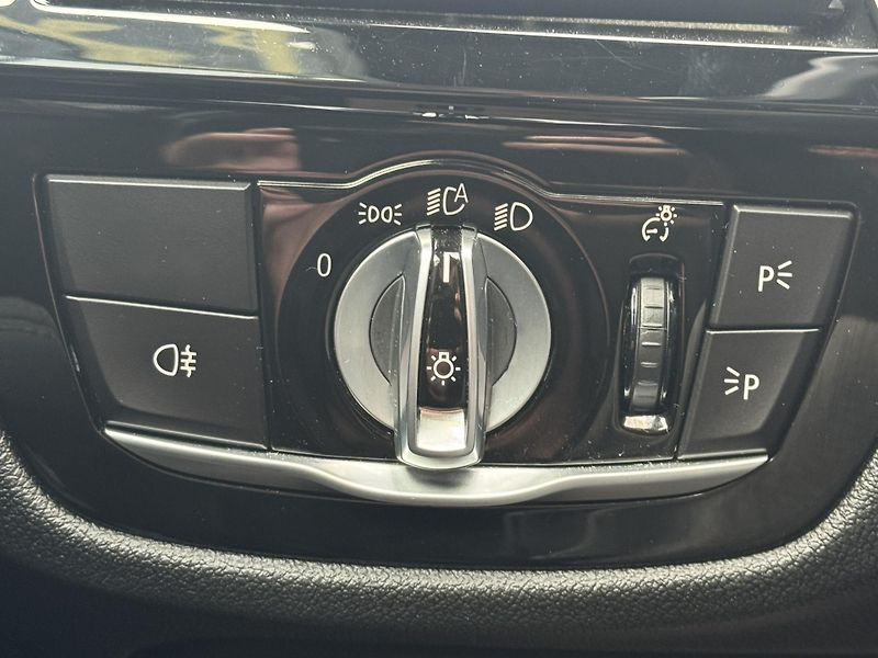 BMW Řada 5 (2021) M550i xDrive Laser, DPH, 1.Maj - fotka 27 z 59