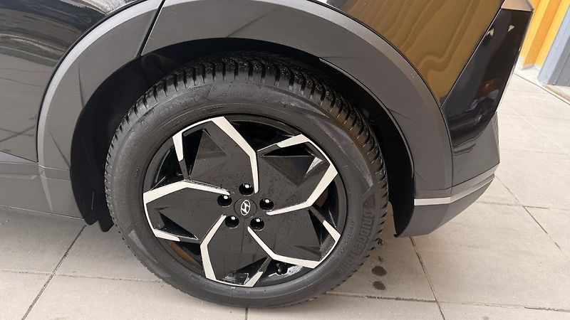 Hyundai Ioniq 5 (2021) Style 73kWh,REZERVOVÁNO - fotka 18 z 45