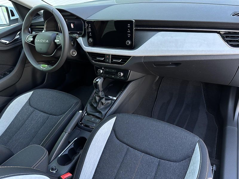 Škoda Kamiq 1.5TSi DSG 150PS LED V.Cockpit - fotka 41 z 46