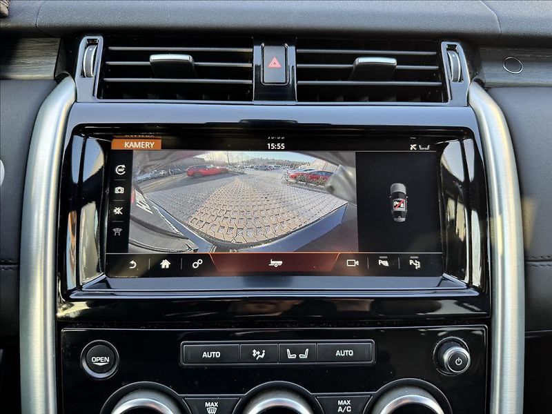 Land Rover Discovery 3,0 SDV6 HSE AWD AT DPH - fotka 24 z 31