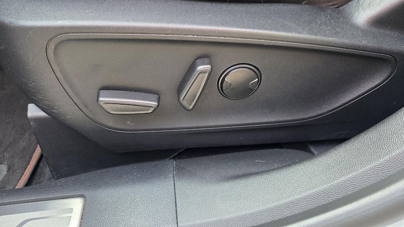 Ford Kuga (2022) 2.5i PHEV 165kW Titanium AT TZ - fotka 20 z 49