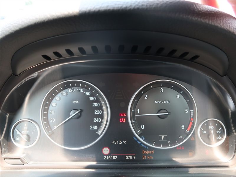 BMW Řada 5 2,0 525d,xDrive,Navi,tažné,DPH - fotka 11 z 27
