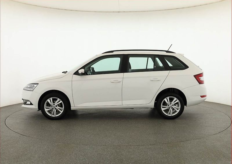 Škoda Fabia (2021) Style 1.0 TSI, ČR,1.maj - fotka 3 z 20