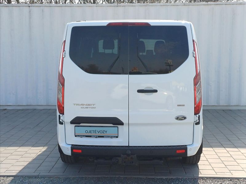 Ford Transit 2,0   2.0TDCI 96Kw 6 míst - fotka 8 z 27
