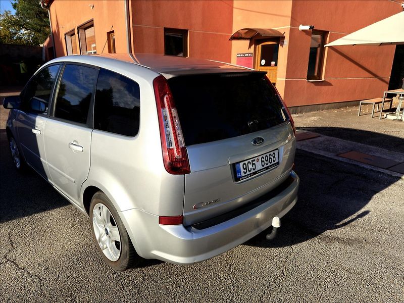 Ford C-MAX 1,6 i - fotka 7 z 22