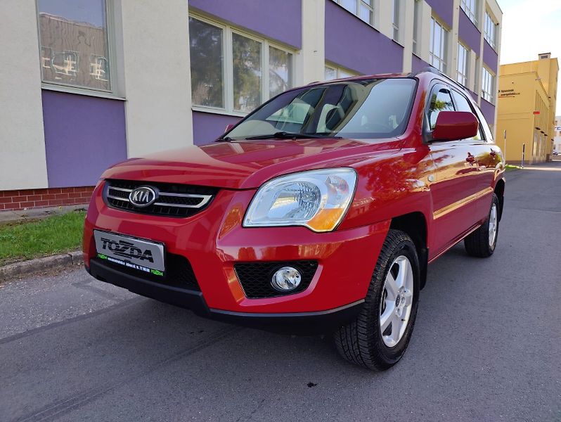 Kia Sportage 2,0 CRDi 4WD /servis/pneu - fotka 1 z 30