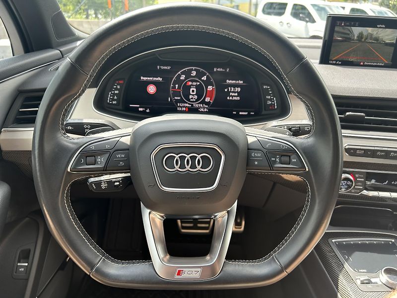 Audi SQ7 (2018) 4.0 biTDI V8 320 kW tiptronic - fotka 22 z 62