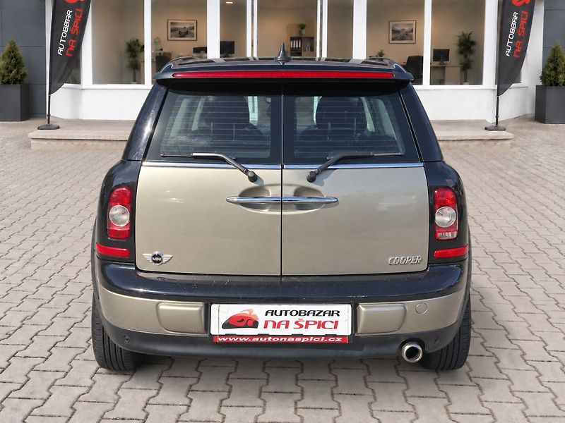 Mini Clubman (2009) 1.6i 88kW -VYHŘ.SED.-P.SENSORY - fotka 7 z 31
