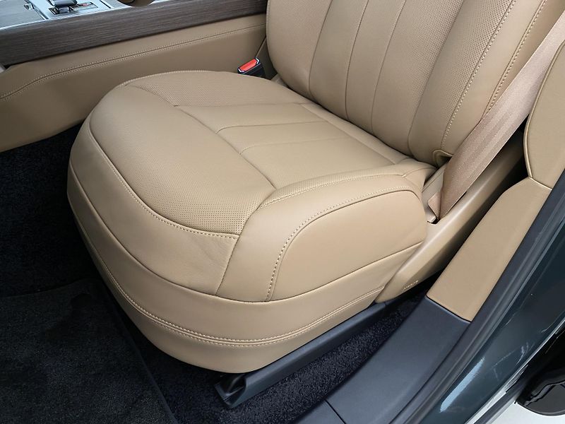 Land Rover Range Rover P530 AUTOBIOGRAPHY SWB - fotka 84 z 94