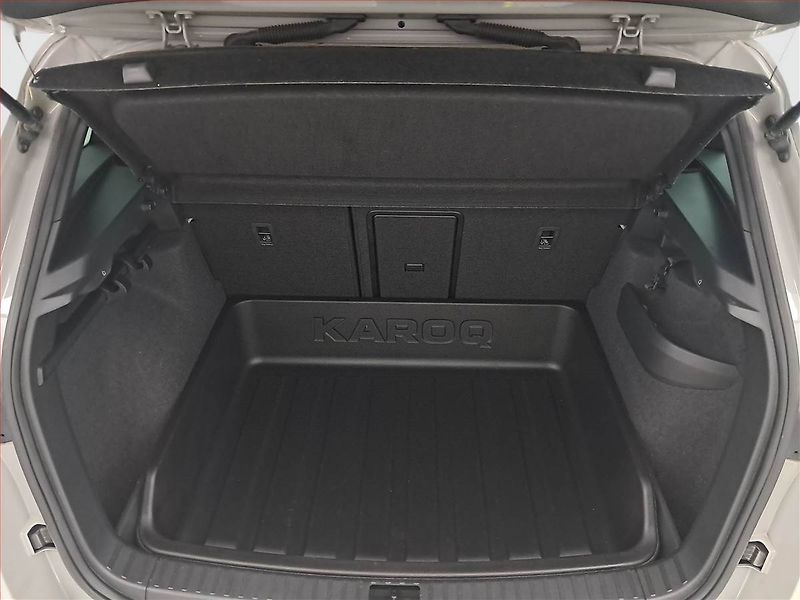 Škoda Karoq (2022) Sportline 1.5 TSI - fotka 14 z 19
