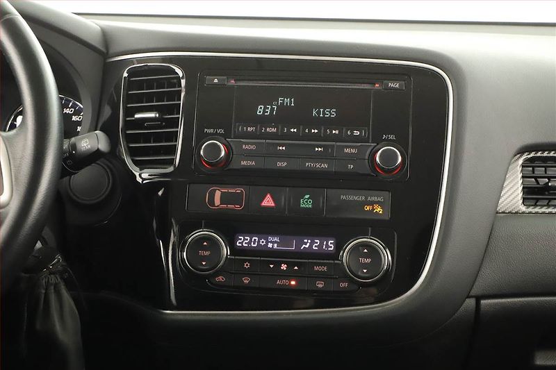 Mitsubishi Outlander (2012) 2.0, 4X4, Automat, Tempomat - fotka 10 z 14
